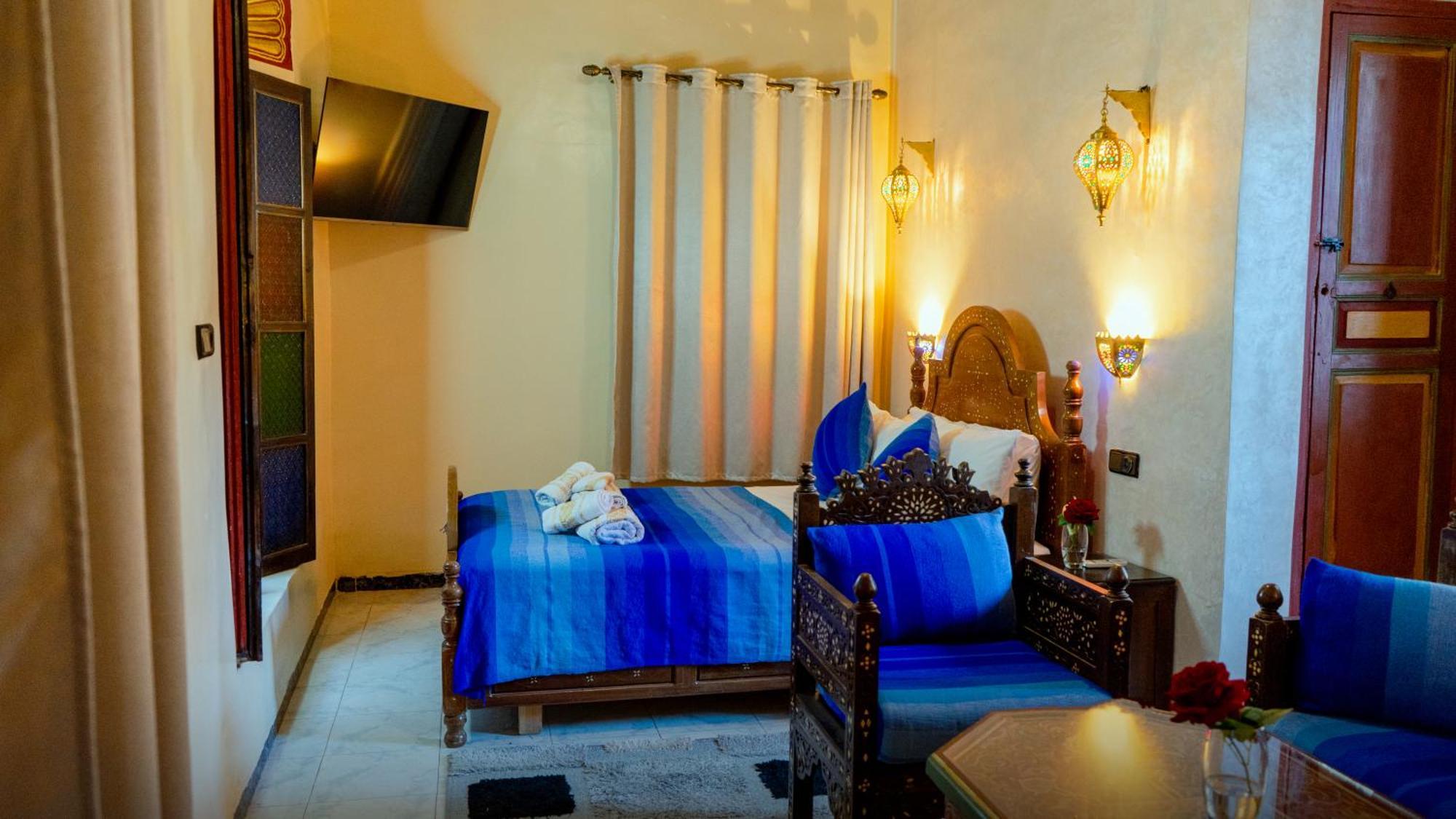 Riad Dar El Ouedghiri เฟส ภายนอก รูปภาพ