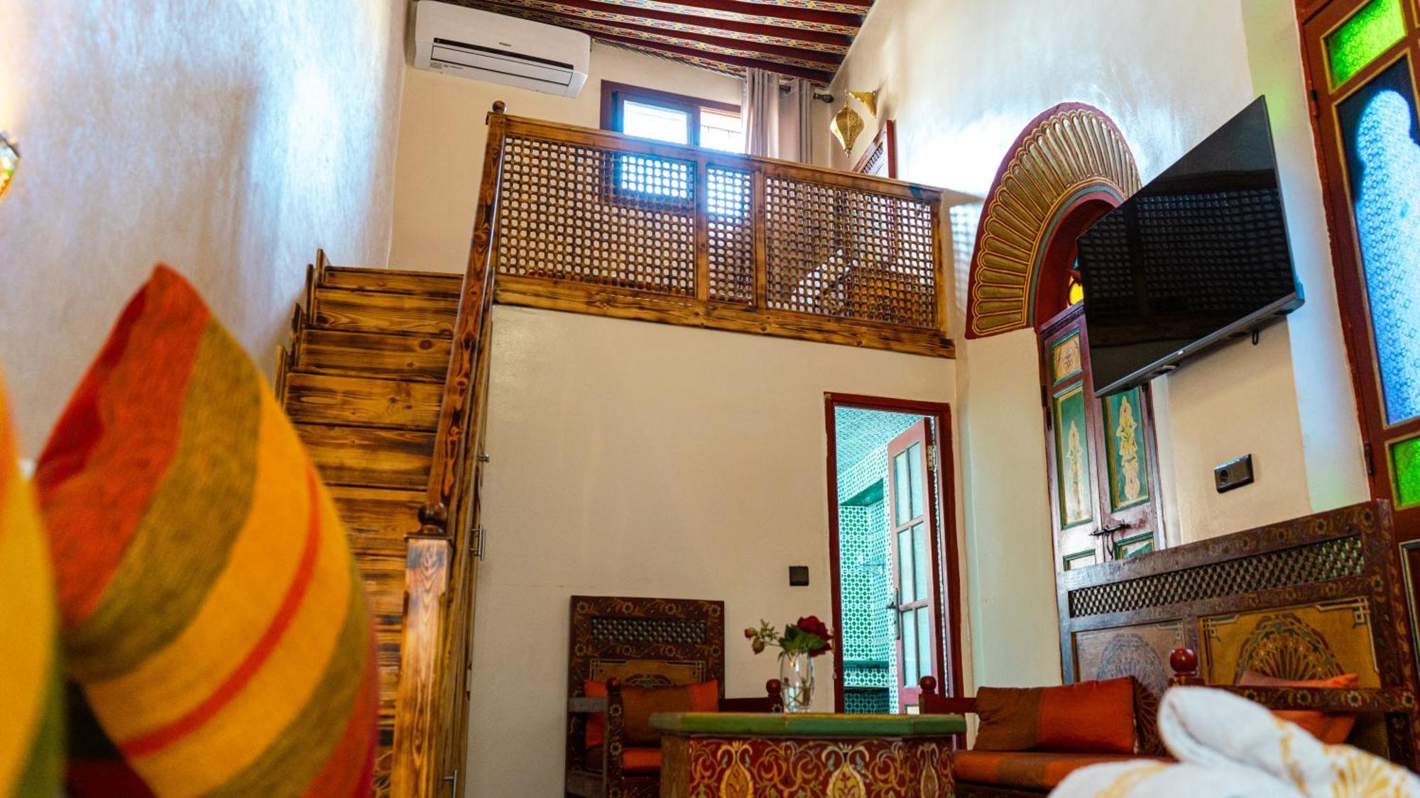 Riad Dar El Ouedghiri เฟส ภายนอก รูปภาพ